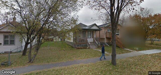 Larawan ng 305 Inglewood Street sa Winnipeg, Manitoba