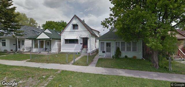 Larawan ng 305 Parkview Street sa Winnipeg, Manitoba