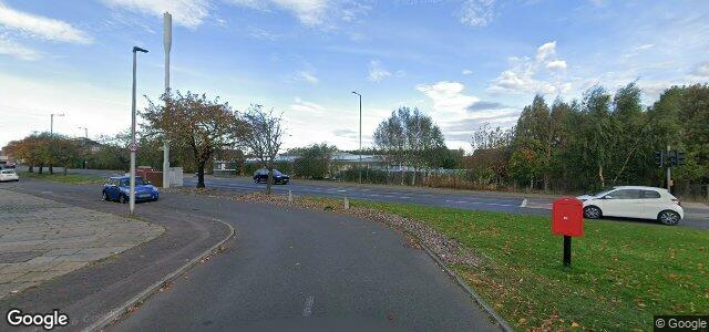 Larawan ng 307 Ferry Road sa Winnipeg, Manitoba