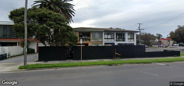 Larawan ng 308 Hampton Street sa Winnipeg, Manitoba