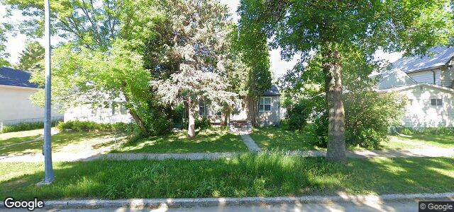 Larawan ng 310 Rutland Street sa Winnipeg, Manitoba