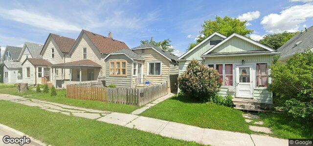 Larawan ng 311 Brooklyn Street sa Winnipeg, Manitoba