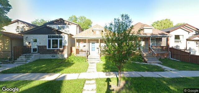 Larawan ng 311 Roseberry Street sa Winnipeg, Manitoba