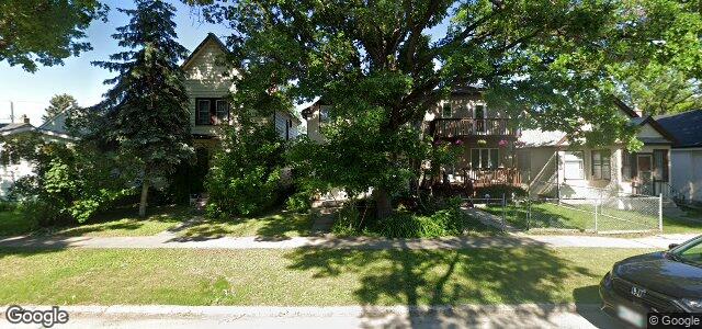 Larawan ng 318 Rutland Street sa Winnipeg, Manitoba