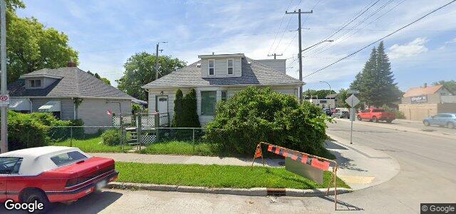 Larawan ng 320 Brooklyn Street sa Winnipeg, Manitoba