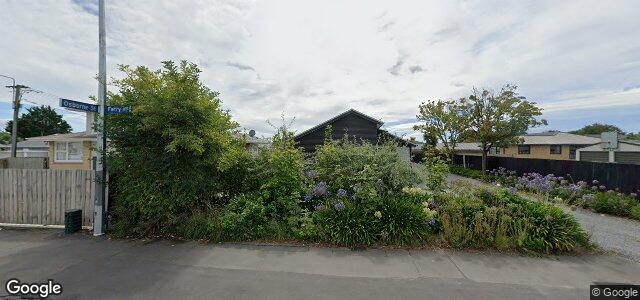 Larawan ng 323 Ferry Road sa Winnipeg, Manitoba