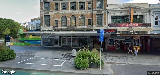 Larawan ng 323 Queen Street sa Winnipeg, Manitoba