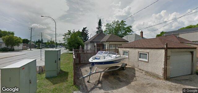 Larawan ng 327 Brooklyn Street sa Winnipeg, Manitoba