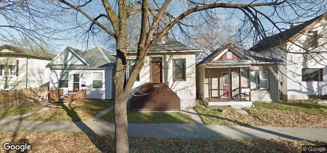 Larawan ng 327 Collegiate Street sa Winnipeg, Manitoba