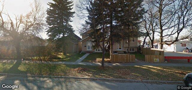 Larawan ng 328 Collegiate Street sa Winnipeg, Manitoba