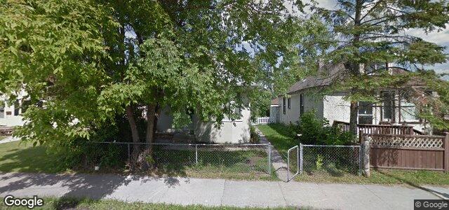 Larawan ng 329 Brooklyn Street sa Winnipeg, Manitoba
