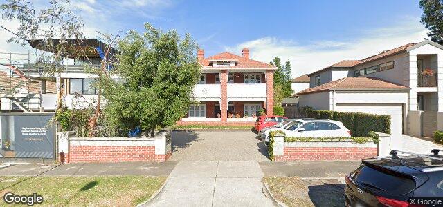 Larawan ng 340 Hampton Street sa Winnipeg, Manitoba