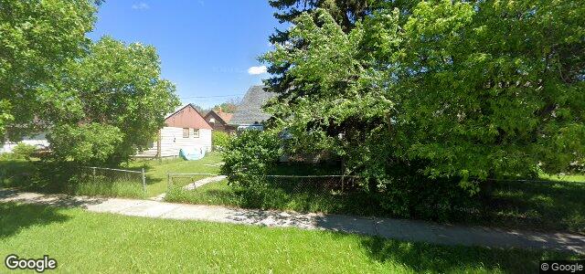 Larawan ng 345 Marjorie Street sa Winnipeg, Manitoba