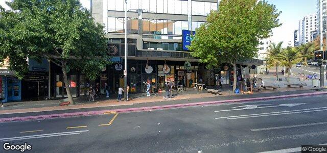 Larawan ng 350 Queen Street sa Winnipeg, Manitoba