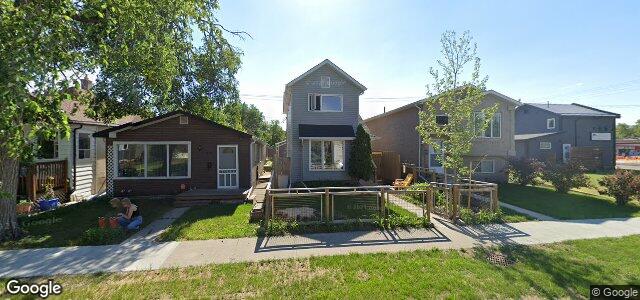 Photo of 351 Inglewood Street in Winnipeg, Manitoba