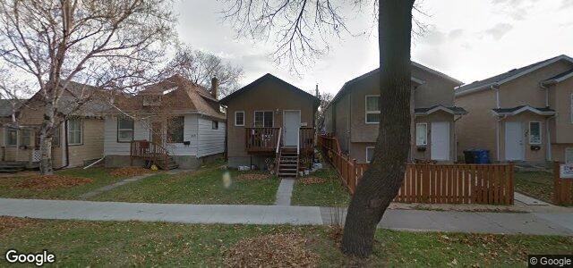 Larawan ng 351 Roseberry Street sa Winnipeg, Manitoba