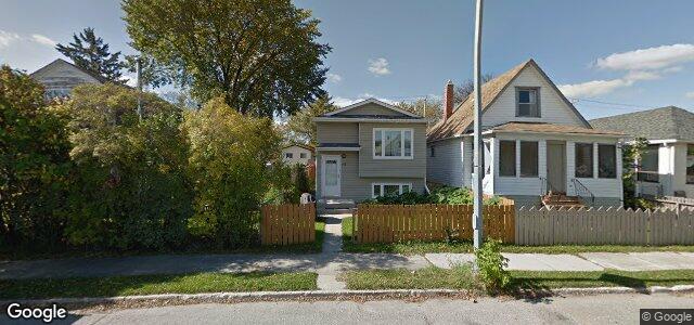 Larawan ng 352 King Edward Street sa Winnipeg, Manitoba