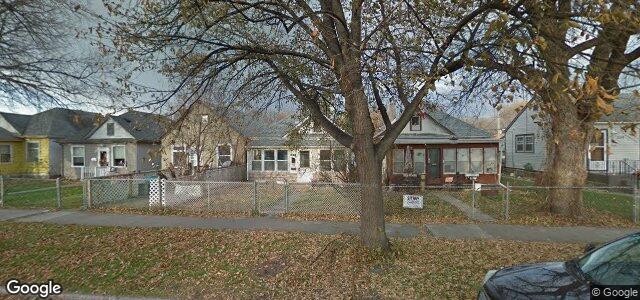 Larawan ng 352 Roseberry Street sa Winnipeg, Manitoba