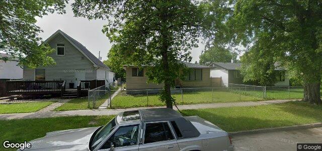 Larawan ng 354 Collegiate Street sa Winnipeg, Manitoba