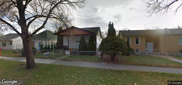 Larawan ng 361 Roseberry Street sa Winnipeg, Manitoba
