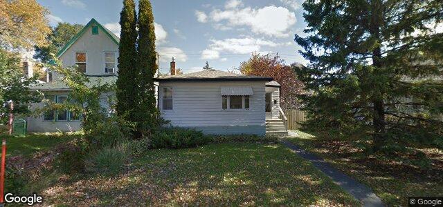 Larawan ng 371 King Edward Street sa Winnipeg, Manitoba
