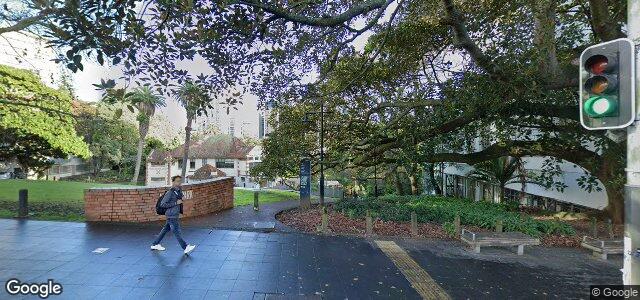 Larawan ng 377 Queen Street sa Winnipeg, Manitoba