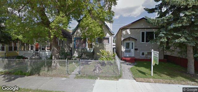 Larawan ng 379 Brooklyn Street sa Winnipeg, Manitoba