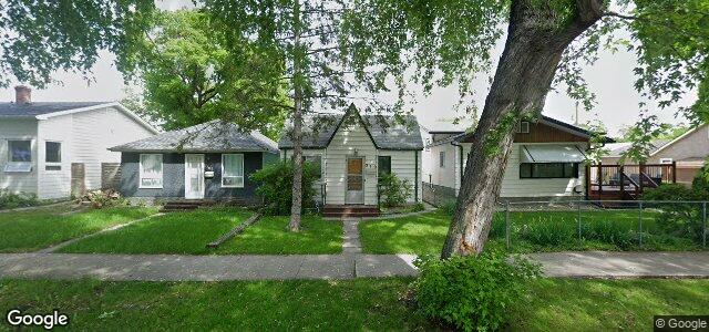 Larawan ng 379 Collegiate Street sa Winnipeg, Manitoba