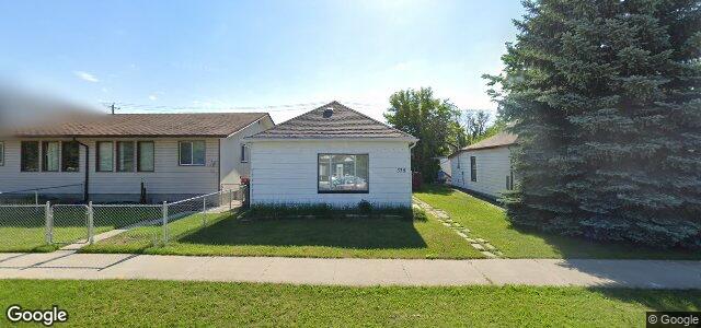 Larawan ng 379 Inglewood Street sa Winnipeg, Manitoba