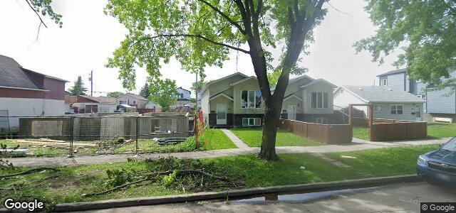 Larawan ng 382 Collegiate Street sa Winnipeg, Manitoba