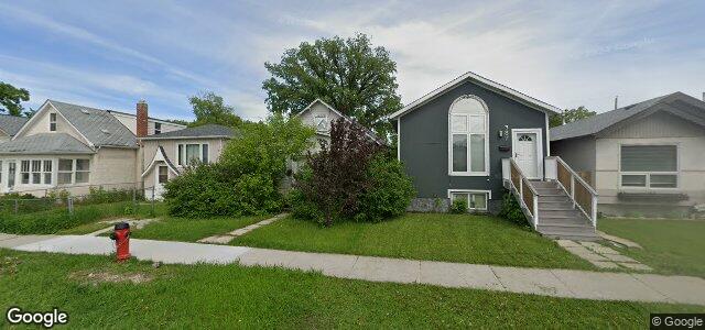 Larawan ng 389 Parkview Street sa Winnipeg, Manitoba