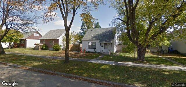 Larawan ng 393 Roseberry Street sa Winnipeg, Manitoba