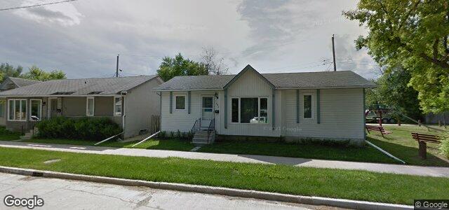Larawan ng 396 Brooklyn Street sa Winnipeg, Manitoba