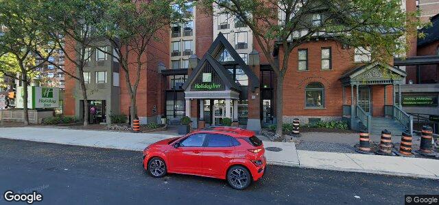 Larawan ng 402 Queen Street sa Winnipeg, Manitoba