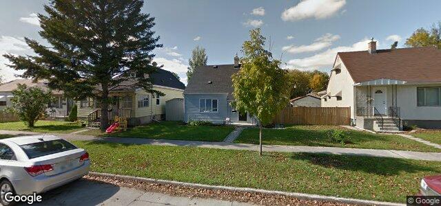 Larawan ng 402 Roseberry Street sa Winnipeg, Manitoba