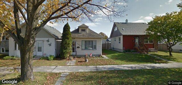 Larawan ng 405 Roseberry Street sa Winnipeg, Manitoba