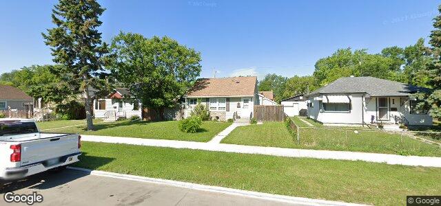 Larawan ng 410 Inglewood Street sa Winnipeg, Manitoba