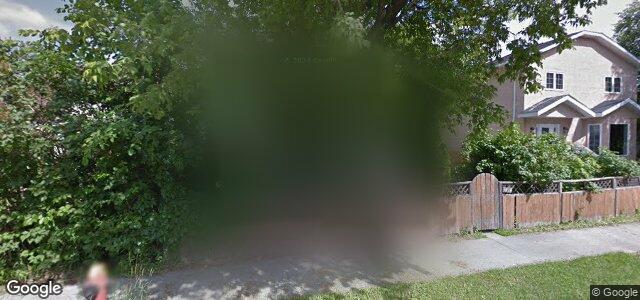 Larawan ng 411 Brooklyn Street sa Winnipeg, Manitoba