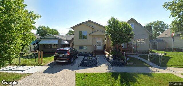 Photo of 411 Inglewood Street in Winnipeg, Manitoba