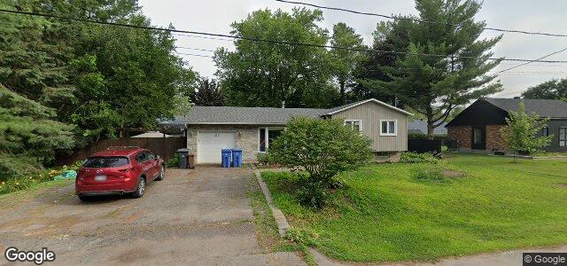 Larawan ng 411 Parkview Street sa Winnipeg, Manitoba