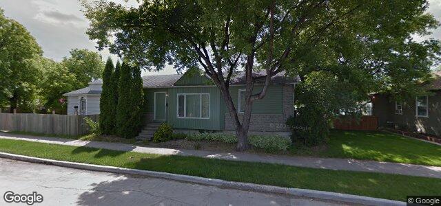 Larawan ng 412 Brooklyn Street sa Winnipeg, Manitoba