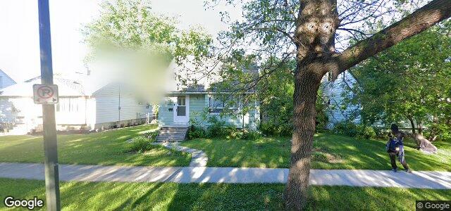Larawan ng 413 Marjorie Street sa Winnipeg, Manitoba