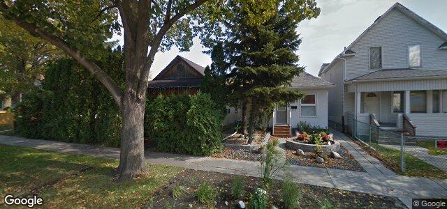 Larawan ng 415 Roseberry Street sa Winnipeg, Manitoba