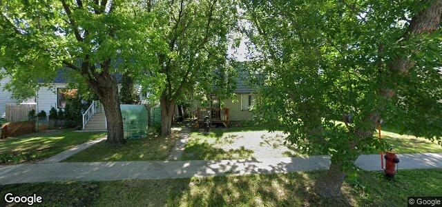 Larawan ng 415 Rutland Street sa Winnipeg, Manitoba