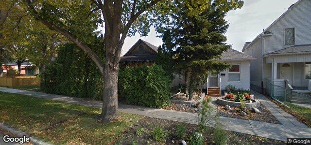 Larawan ng 417 Roseberry Street sa Winnipeg, Manitoba