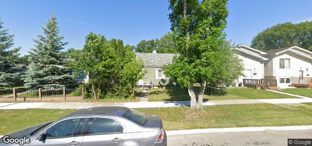 Larawan ng 422 Inglewood Street sa Winnipeg, Manitoba