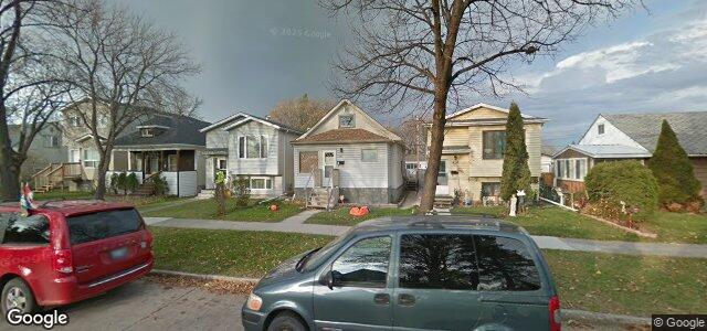 Larawan ng 422 Roseberry Street sa Winnipeg, Manitoba