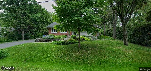 Larawan ng 444 Parkview Street sa Winnipeg, Manitoba