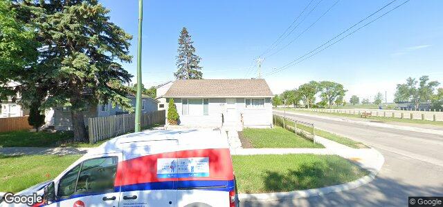 Photo of 446 Inglewood Street in Winnipeg, Manitoba