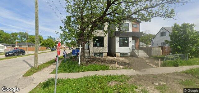 Larawan ng 447 Parkview Street sa Winnipeg, Manitoba